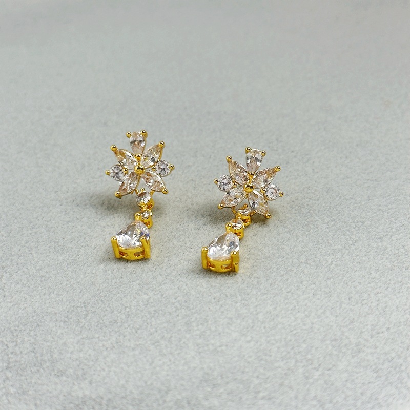 Korean fashion design water drop petal zircon earrings with temperament versatile high-end earrings for women